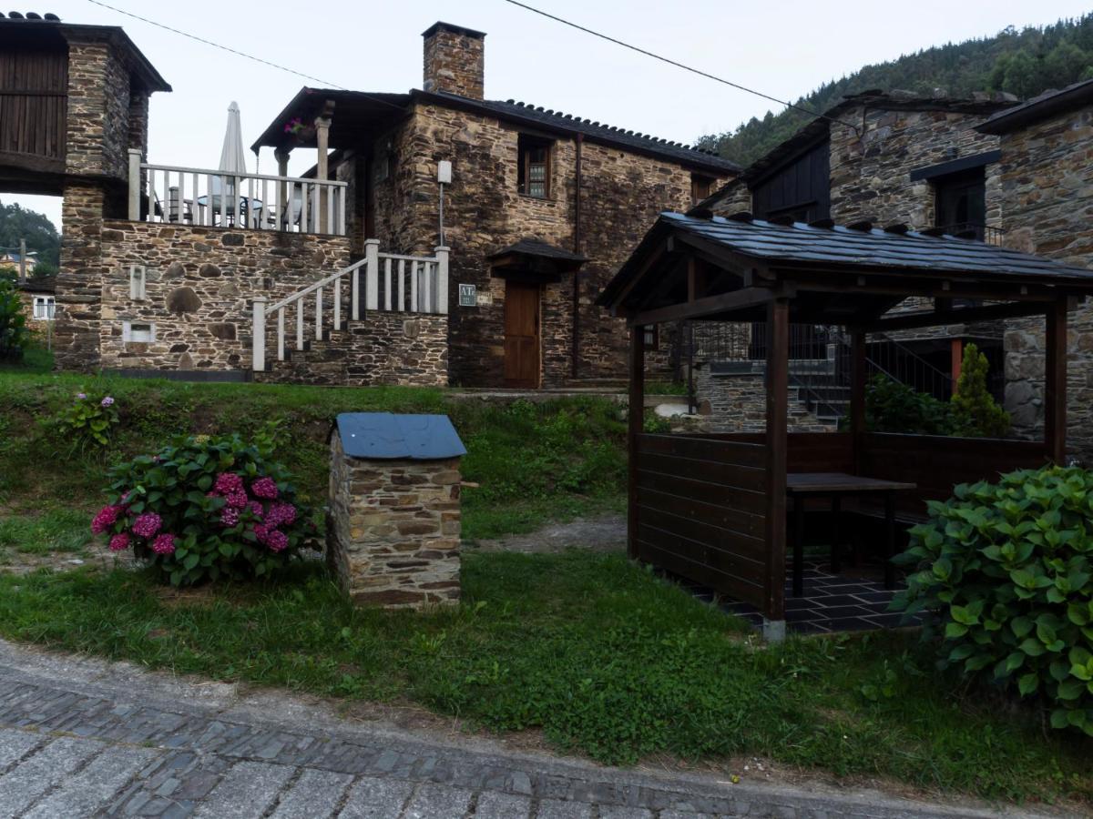 Casas Rurales Tareira En Тарамунди Екстериор снимка