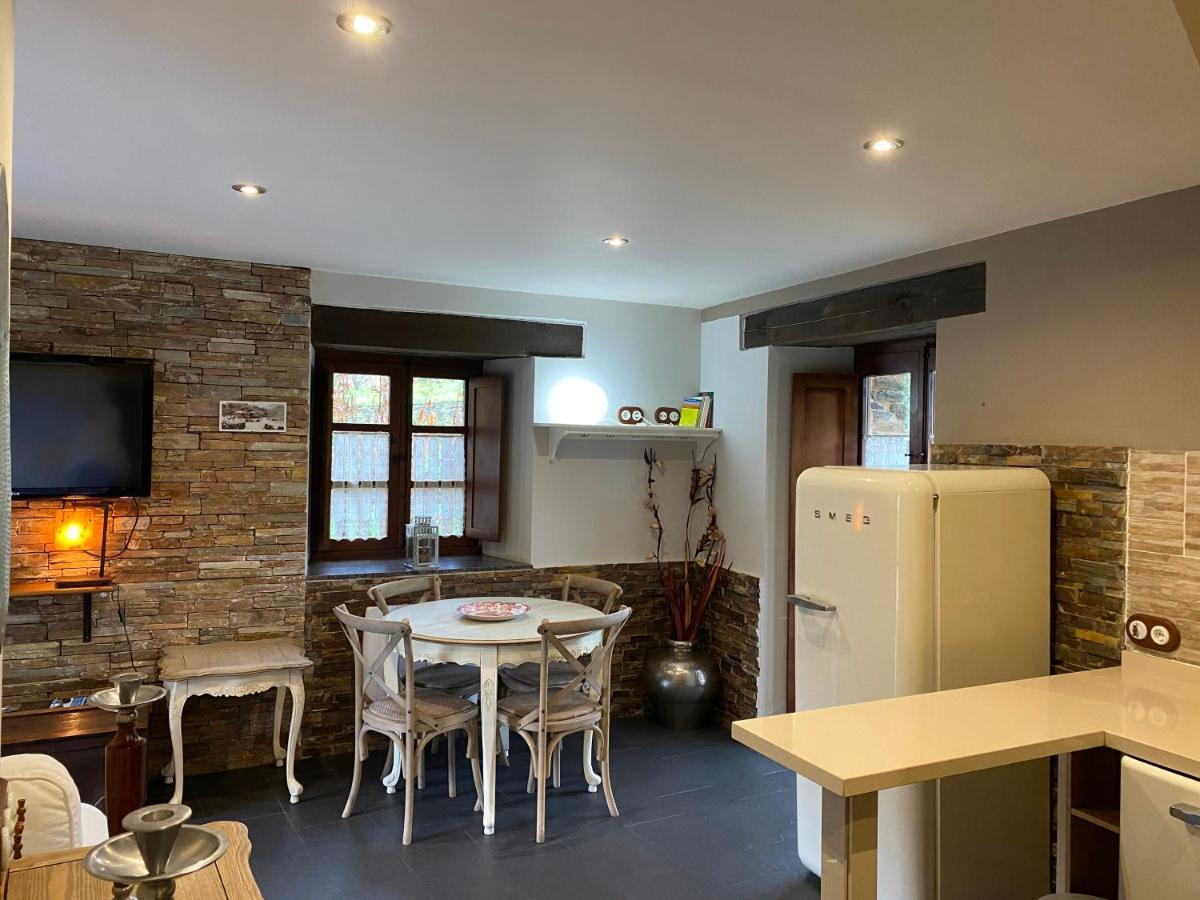 Casas Rurales Tareira En Тарамунди Екстериор снимка