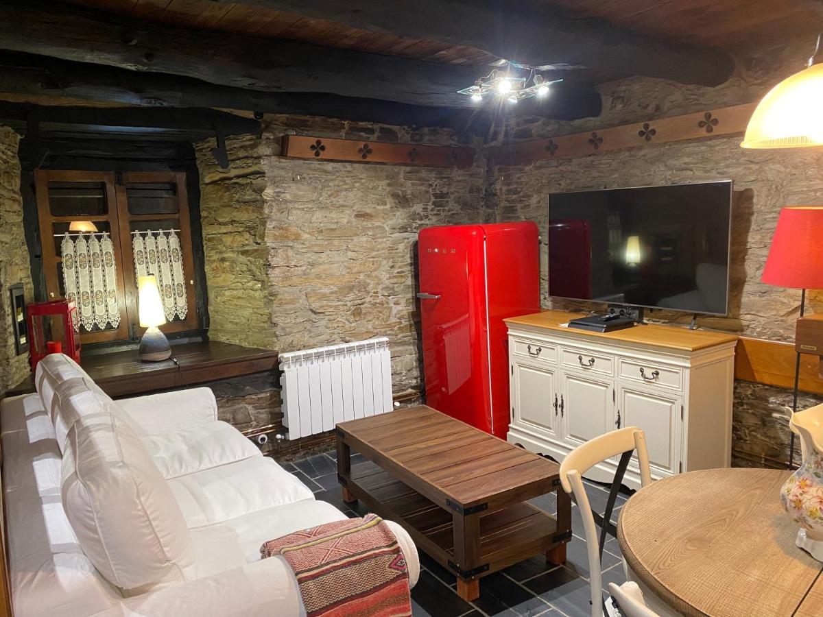 Casas Rurales Tareira En Тарамунди Екстериор снимка