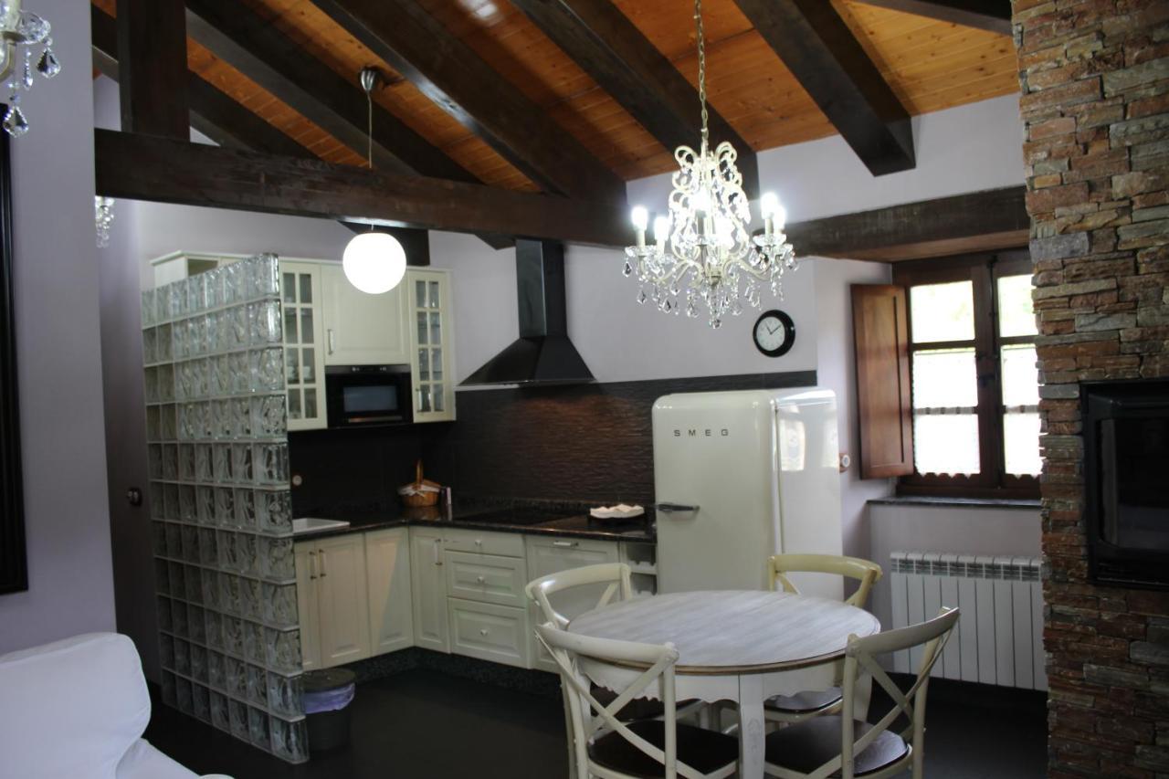 Casas Rurales Tareira En Тарамунди Екстериор снимка